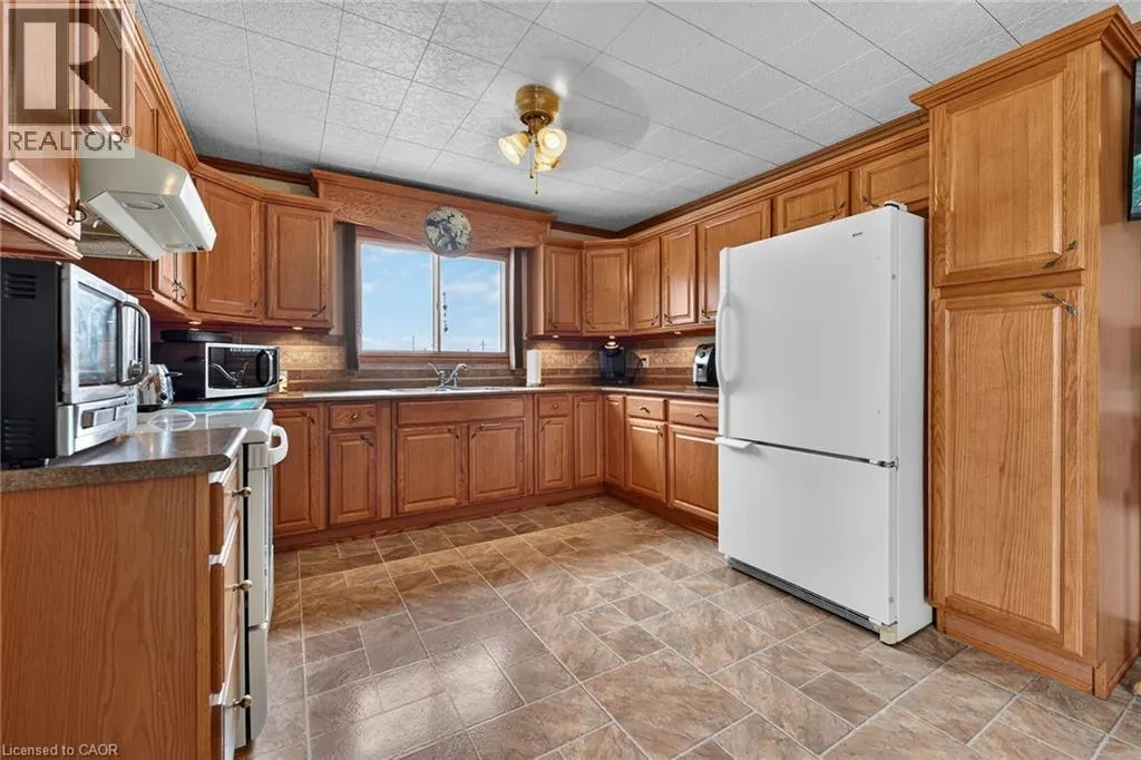 1057 CONCESSION 4 Road