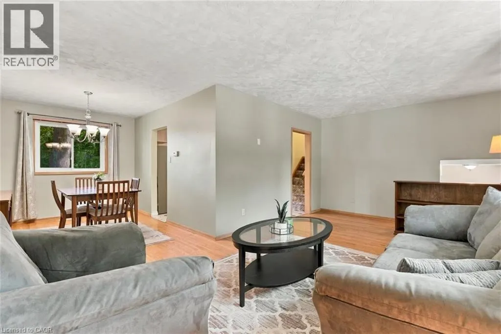 40 KENMORE Avenue