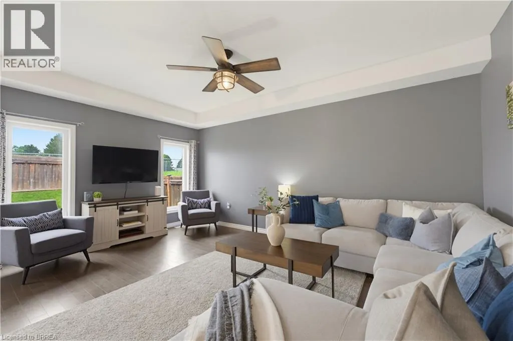 21 IRONGATE Drive