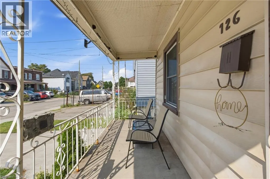 126 NIAGARA Street