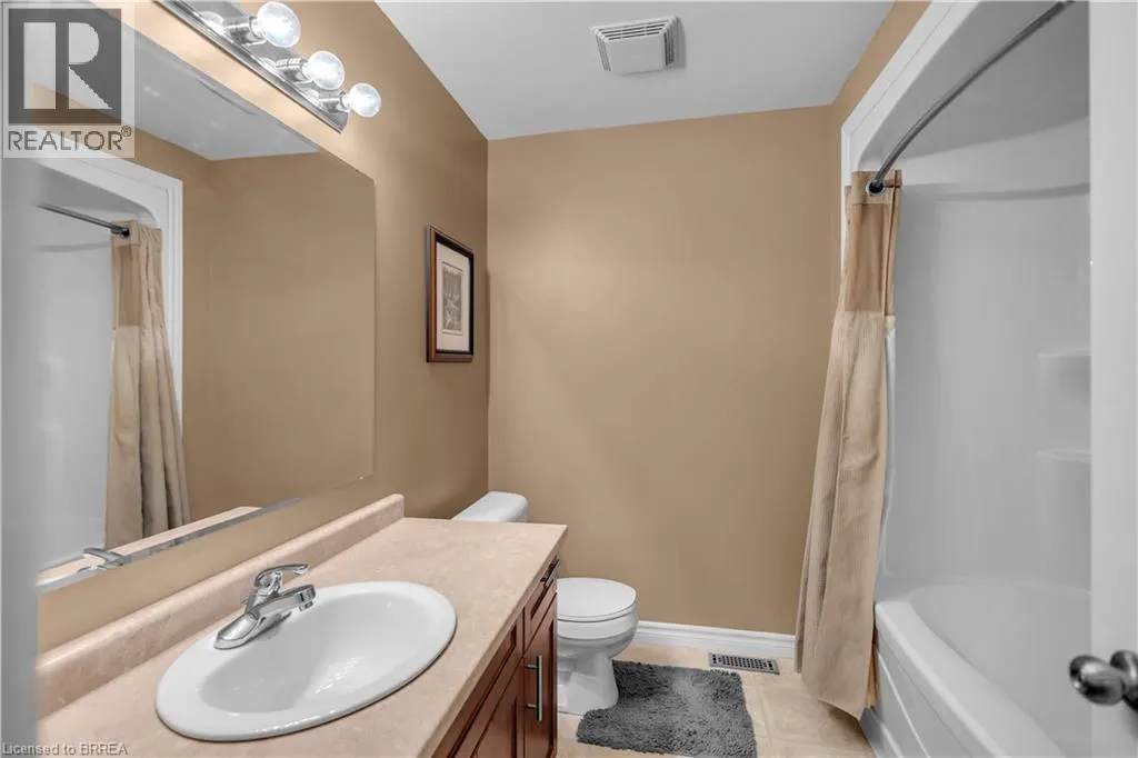 12 BRANTWOOD PARK Road Unit# C2 #C2