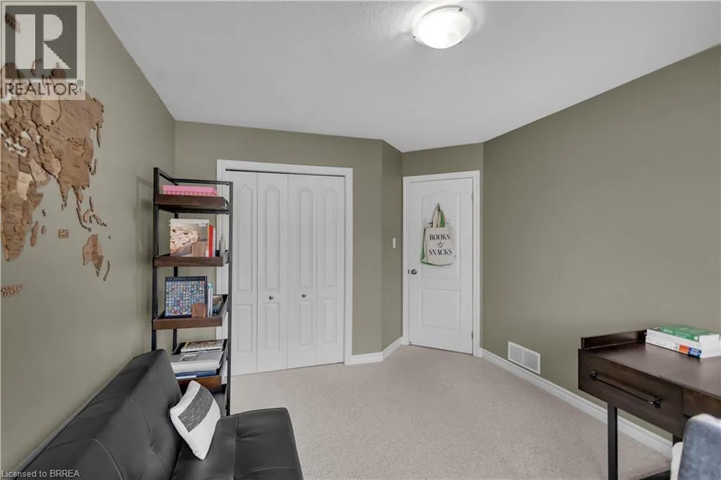 12 BRANTWOOD PARK Road Unit# C2 #C2