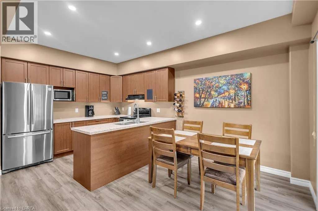 12 BRANTWOOD PARK Road Unit# C2 #C2