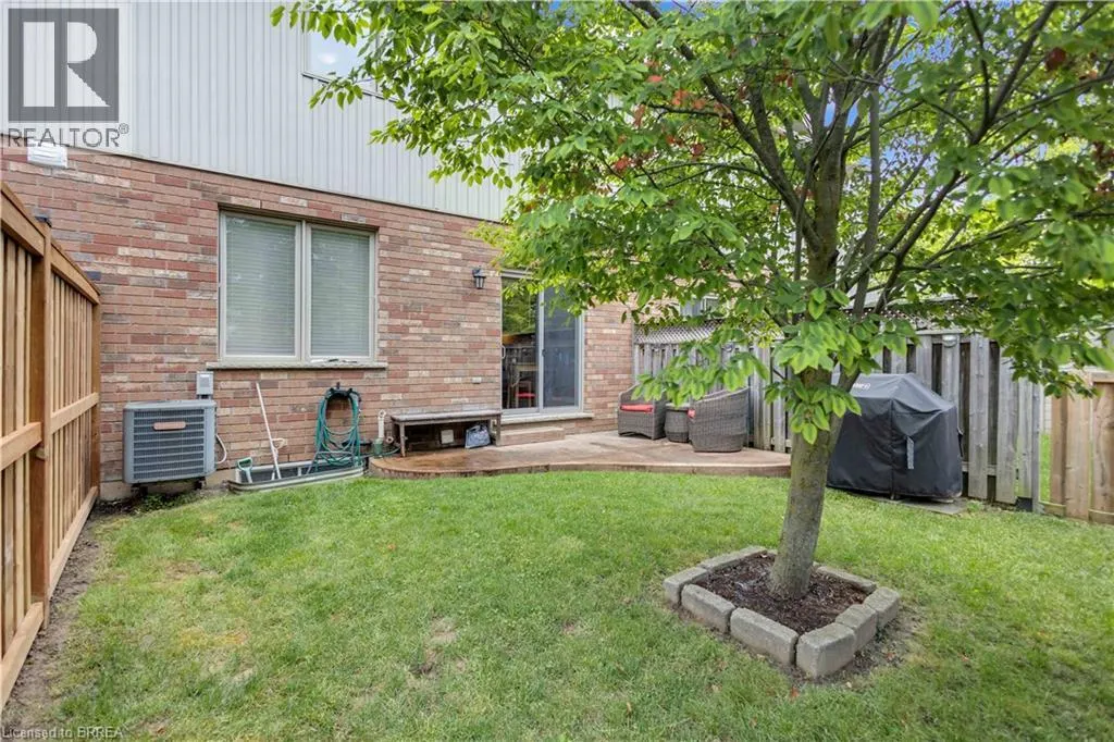 12 BRANTWOOD PARK Road Unit# C2 #C2