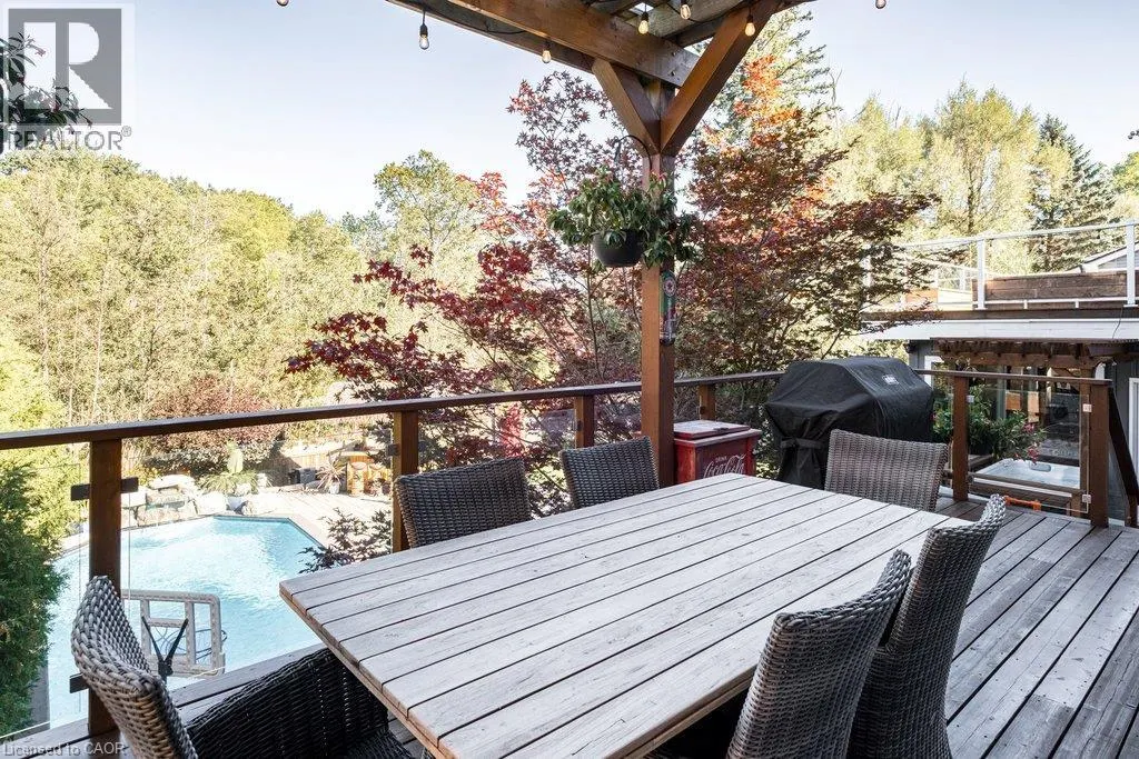 381 WOODWORTH Court