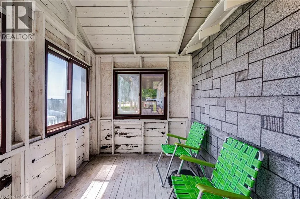 845 LAKESHORE Road