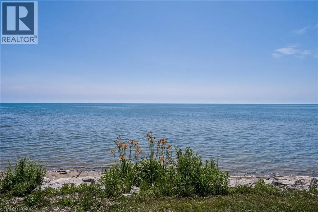 845 LAKESHORE Road