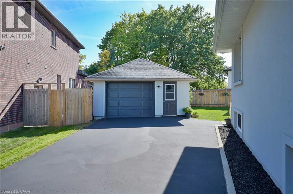 390 WENDALL Place