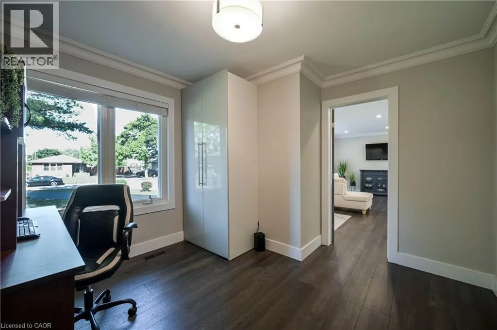 390 WENDALL Place