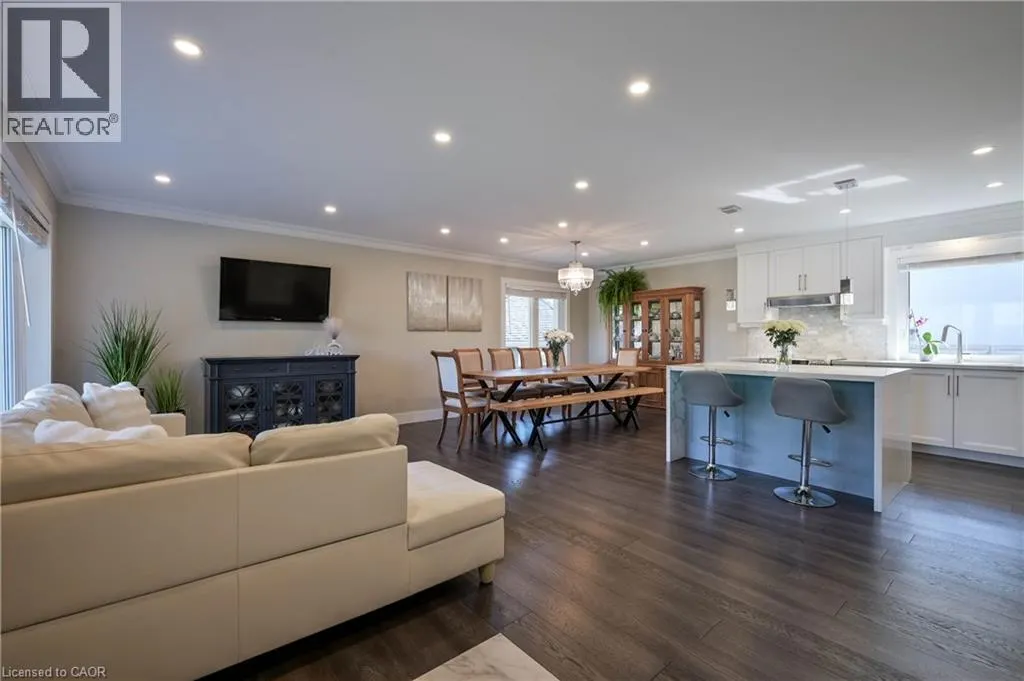 390 WENDALL Place