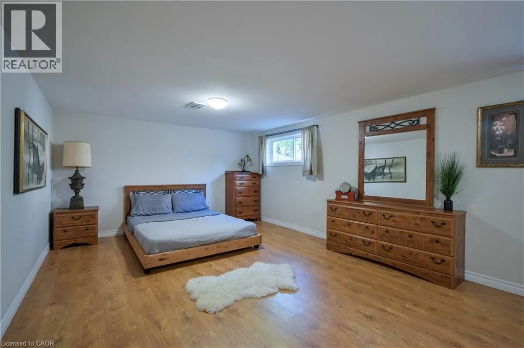 390 WENDALL Place