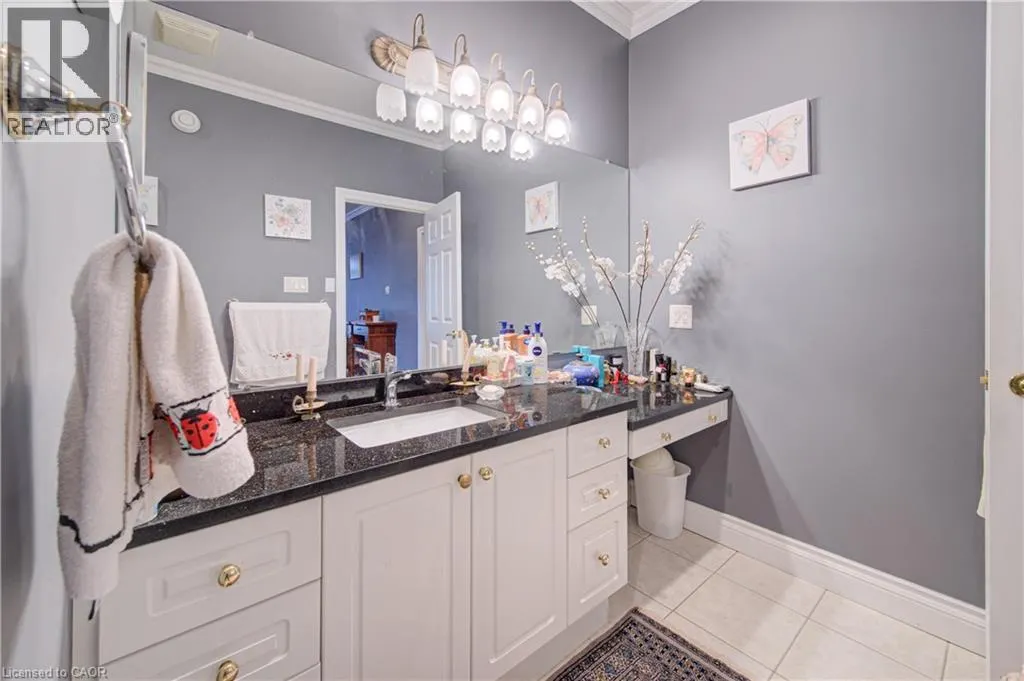 375 GEORGE Street N Unit# 3 #3