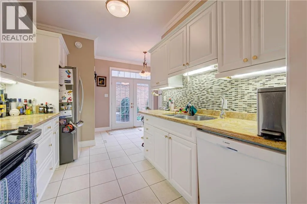375 GEORGE Street N Unit# 3 #3