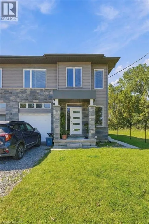 46 PIETZ Avenue Unit# 4 #4