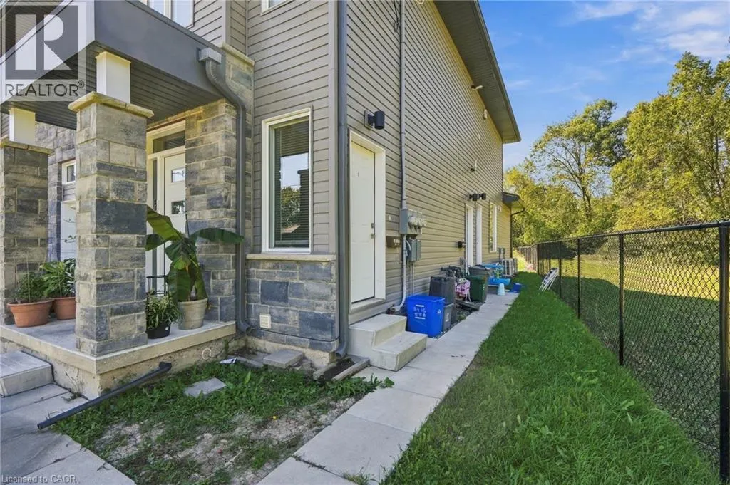 46 PIETZ Avenue Unit# 4 #4