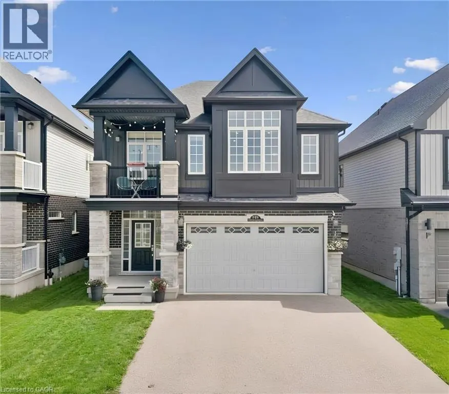 736 WOOD LILY Street