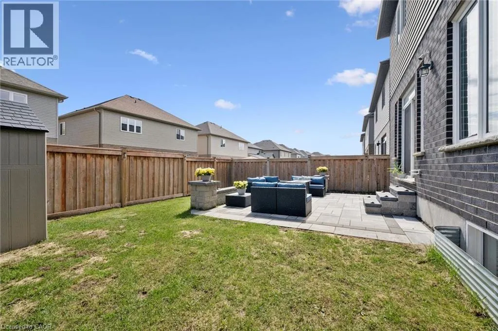 736 WOOD LILY Street