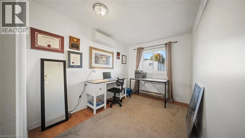 23 FREEMAN Crescent