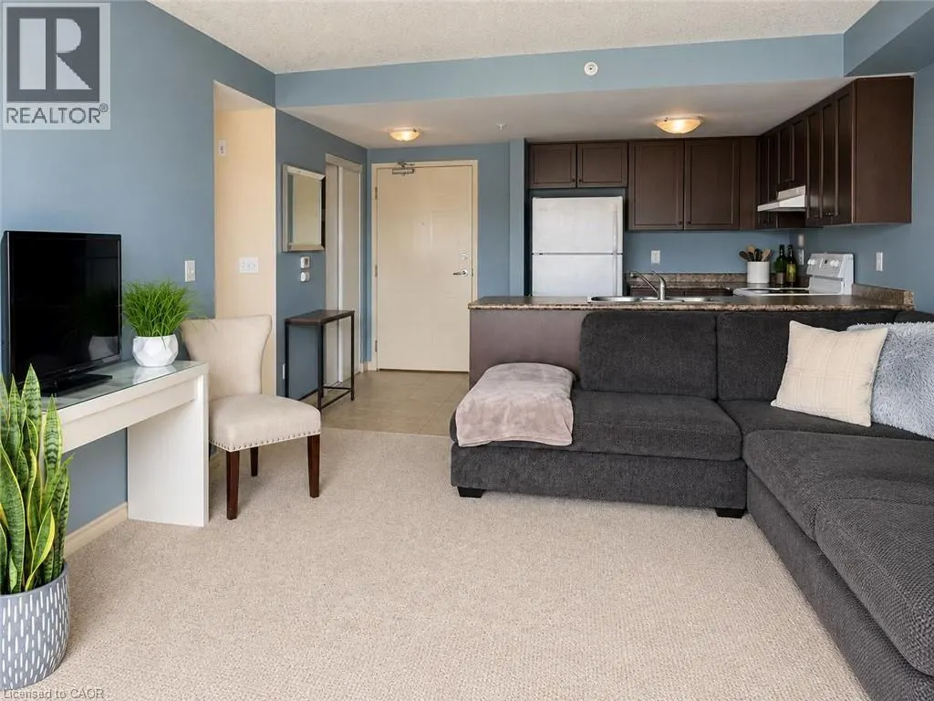 45 GOODWIN Drive Unit# 410 #410