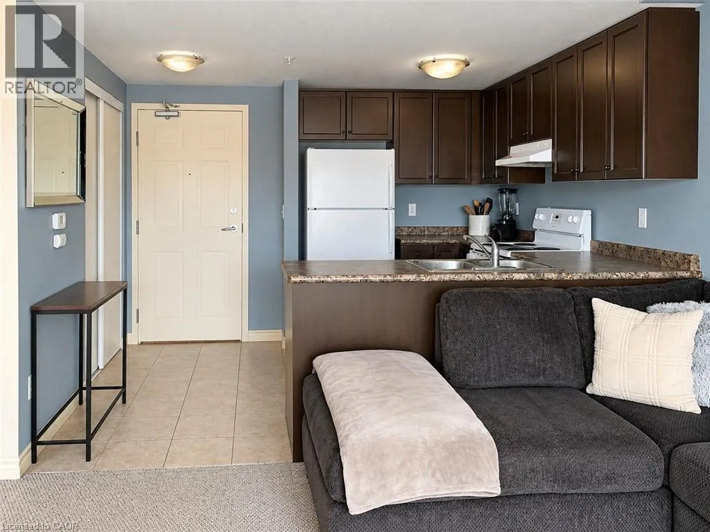 45 GOODWIN Drive Unit# 410 #410
