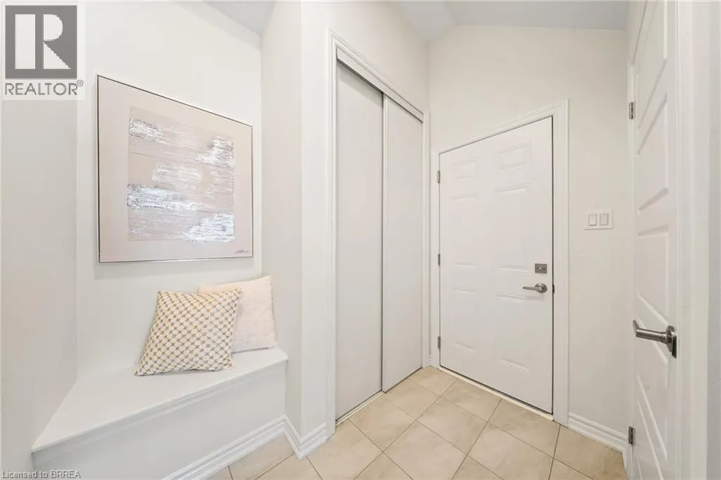 1 BEE Crescent