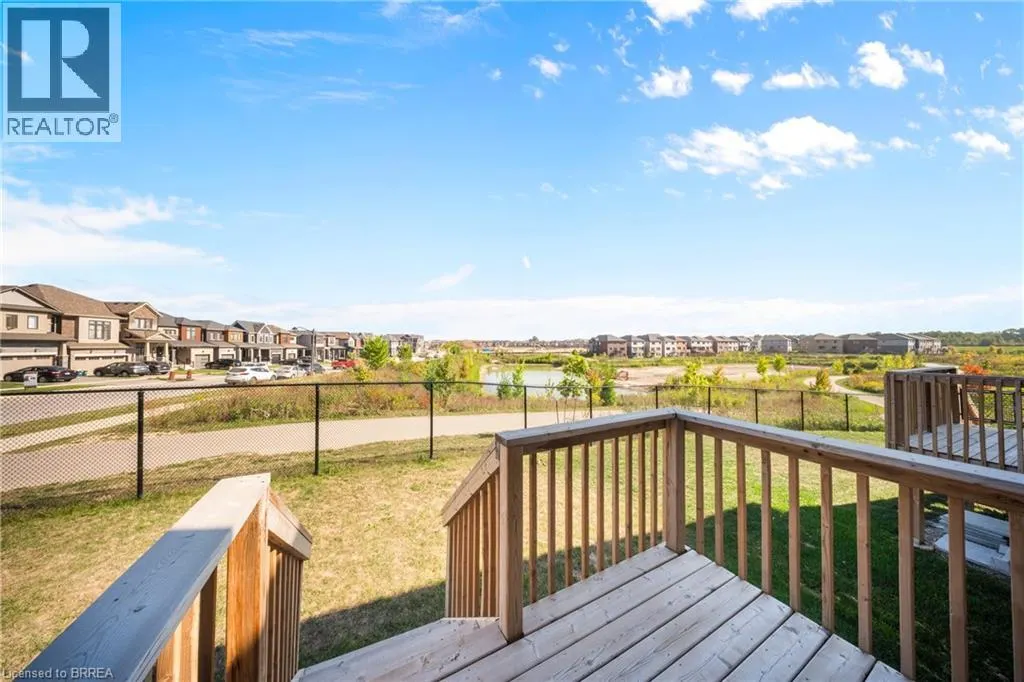1 BEE Crescent