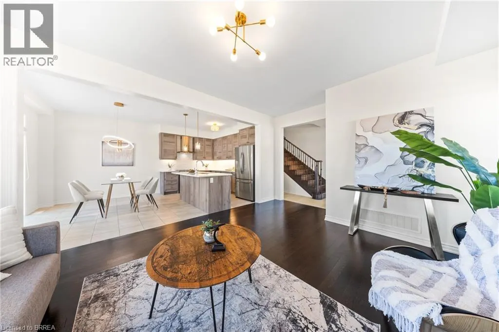 1 BEE Crescent