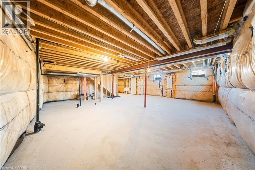 1 BEE Crescent