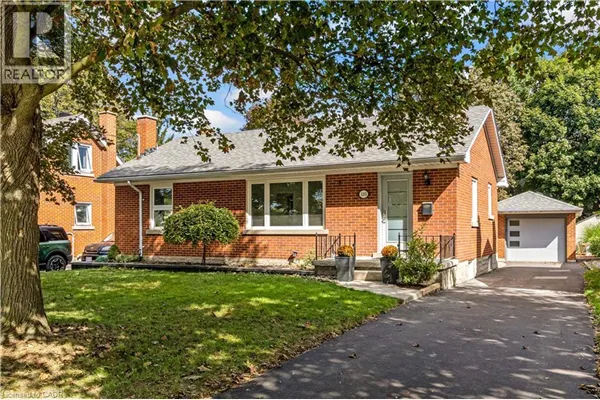 135 PATRICIA Avenue