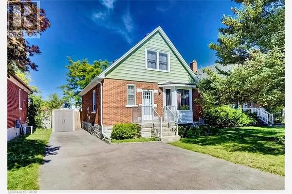 208 ARNOLD Street