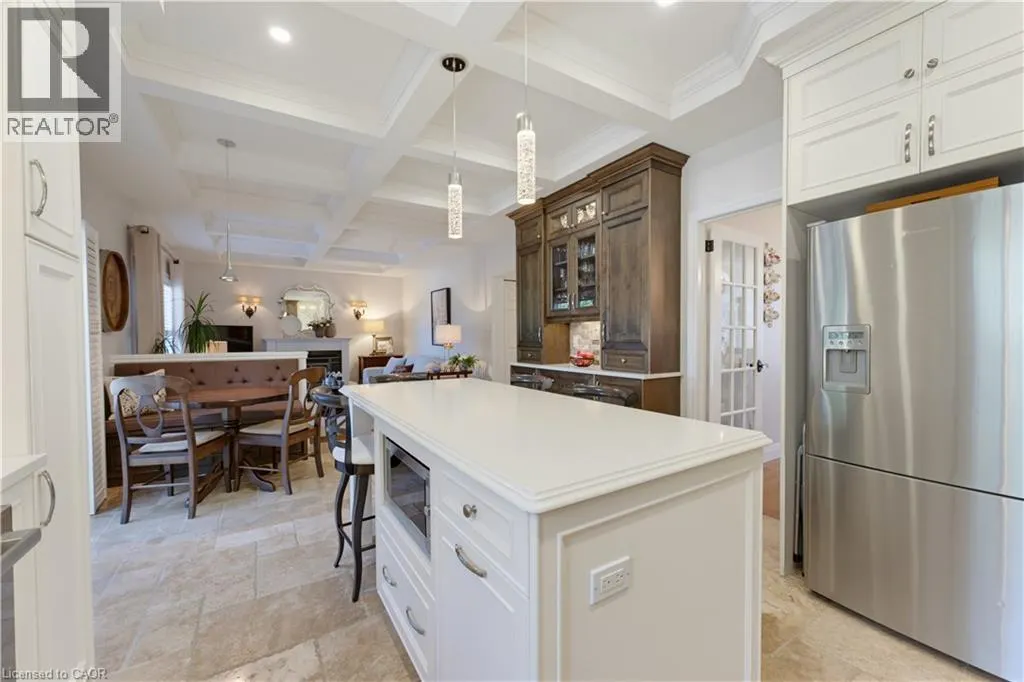 247 FERN Crescent