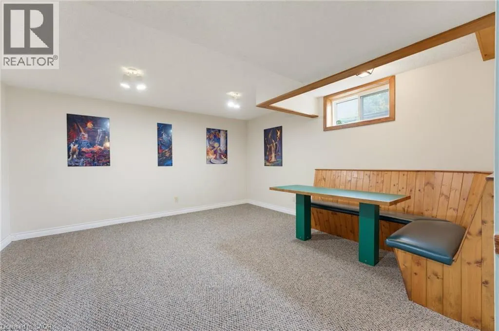 7877 CANBOROUGH Road