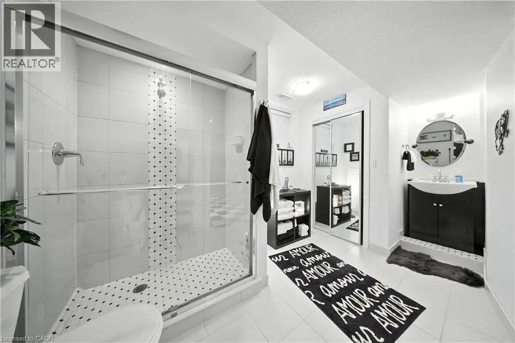 257 DONLY Drive S