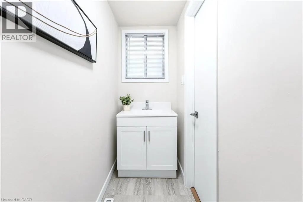 506 LONELM Court Unit# A #A