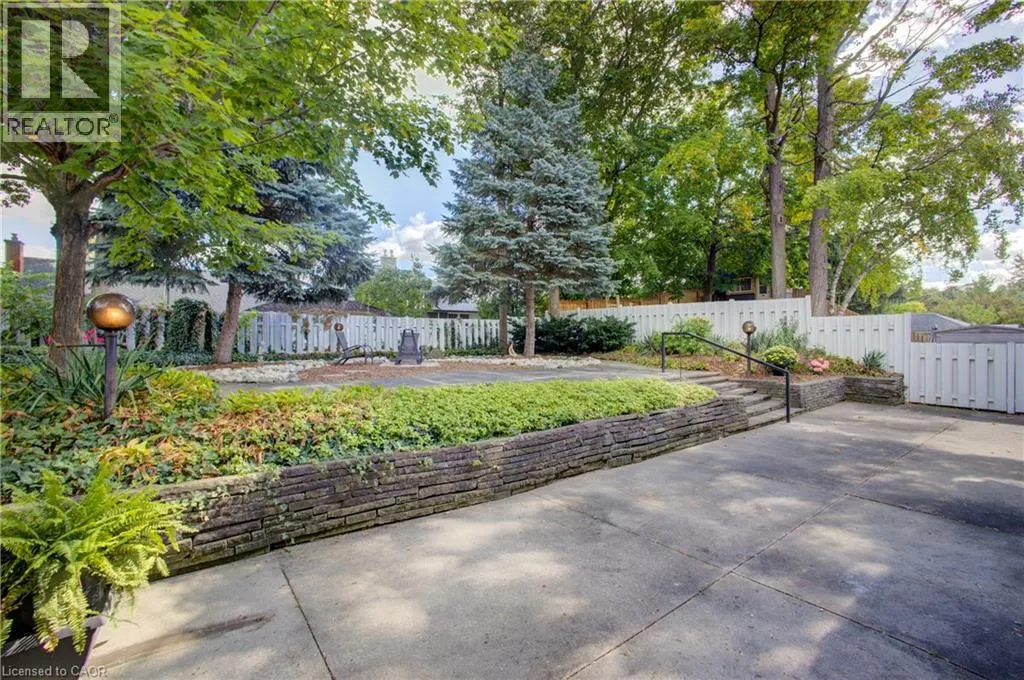 24 VALEWOOD Place