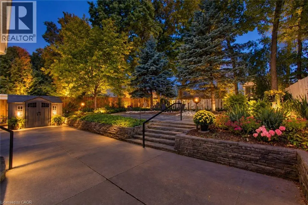 24 VALEWOOD Place