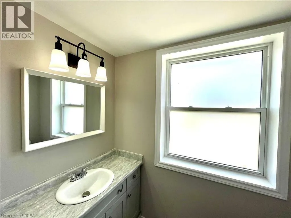 57 LEONARD Street Unit# 3 #3