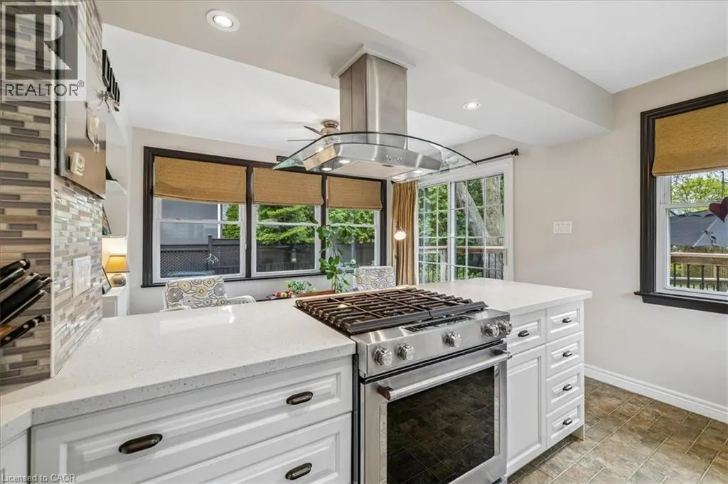 316 RIVER SIDE Drive