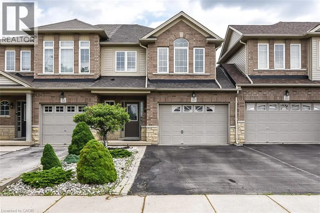37 CORNERSTONE Drive