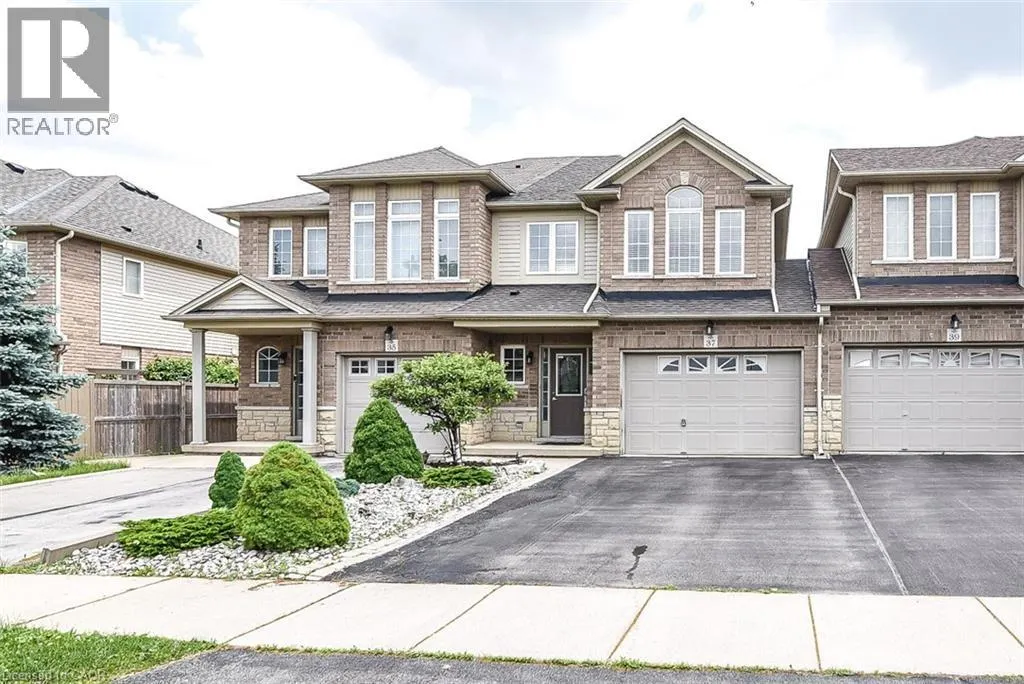 37 CORNERSTONE Drive