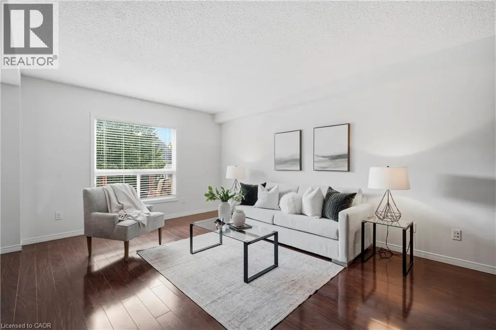 324 BEAUMONT Crescent