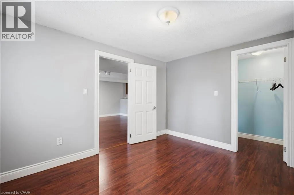 324 BEAUMONT Crescent