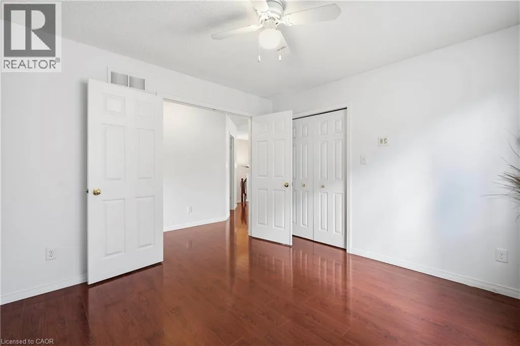 324 BEAUMONT Crescent