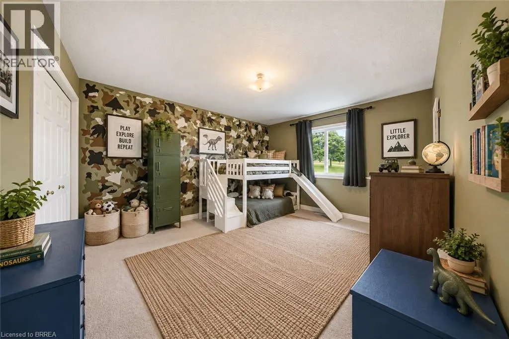 61 SUNNYSIDE Drive