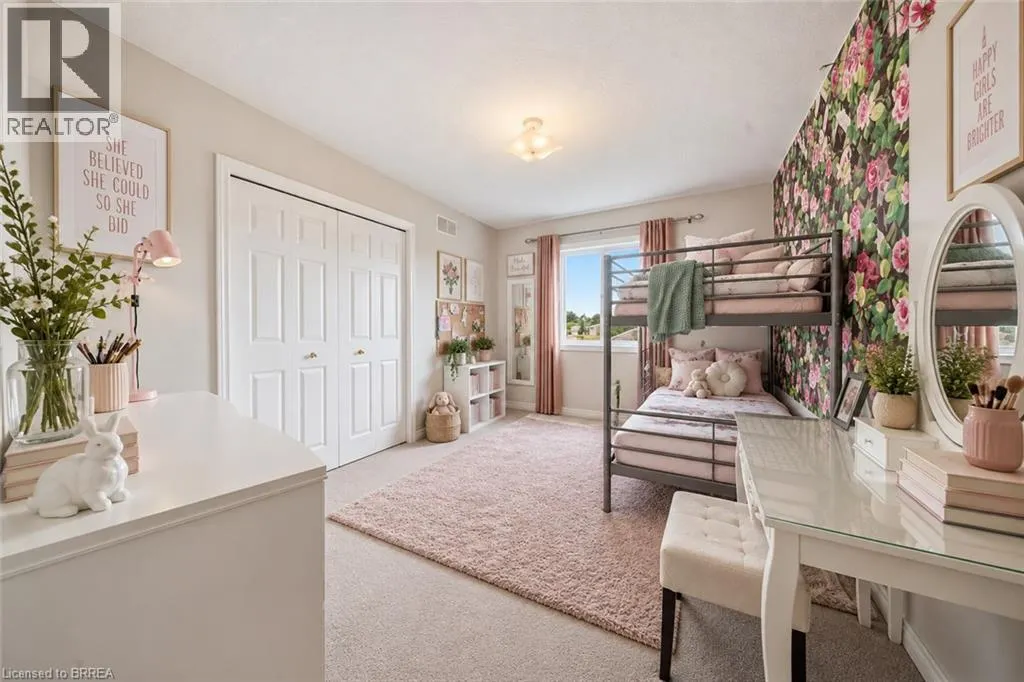 61 SUNNYSIDE Drive