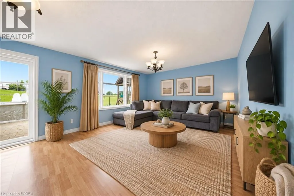 61 SUNNYSIDE Drive