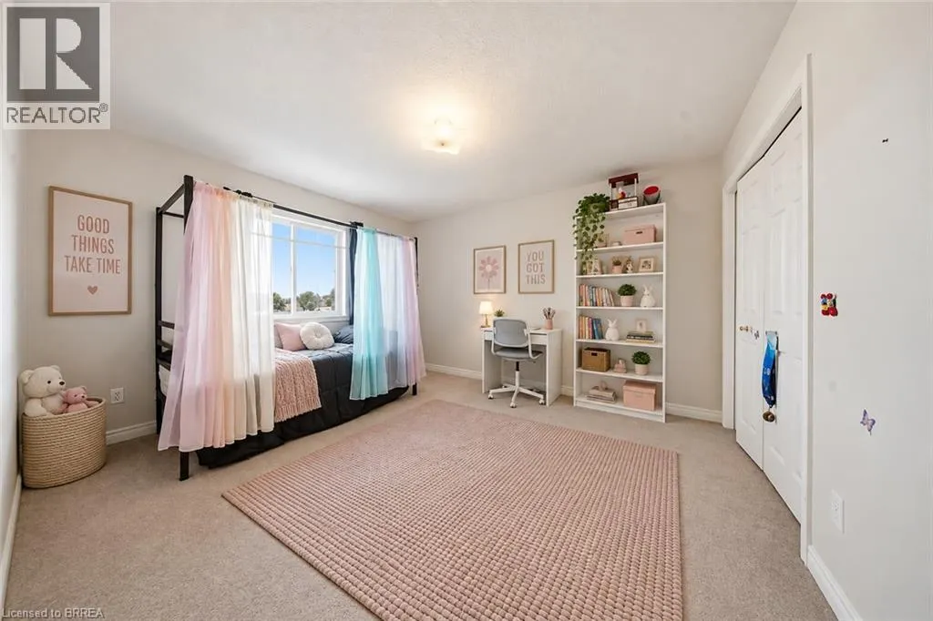 61 SUNNYSIDE Drive