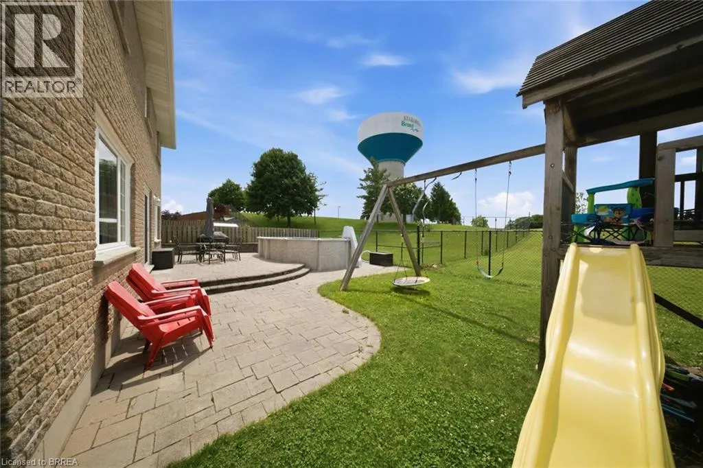 61 SUNNYSIDE Drive