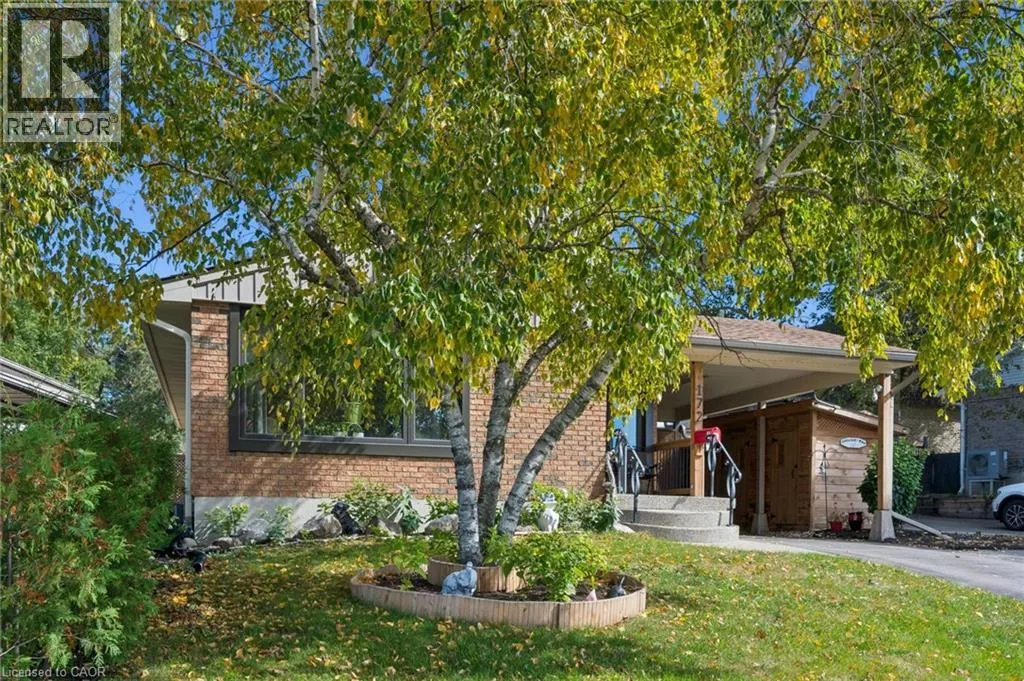 172 LAURENTIAN Drive