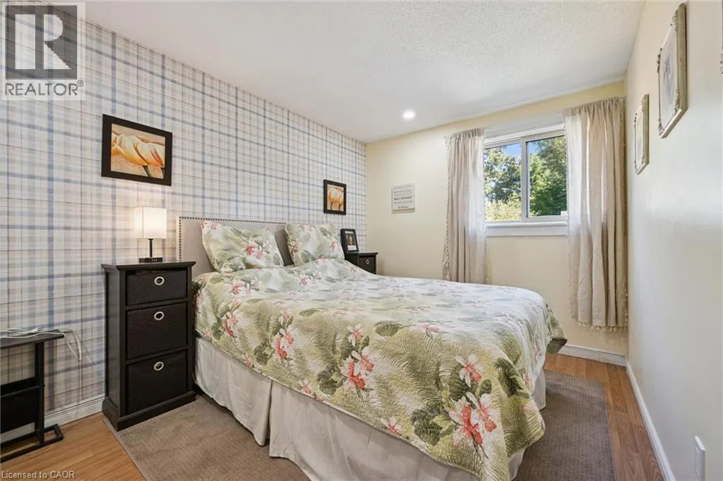 172 LAURENTIAN Drive